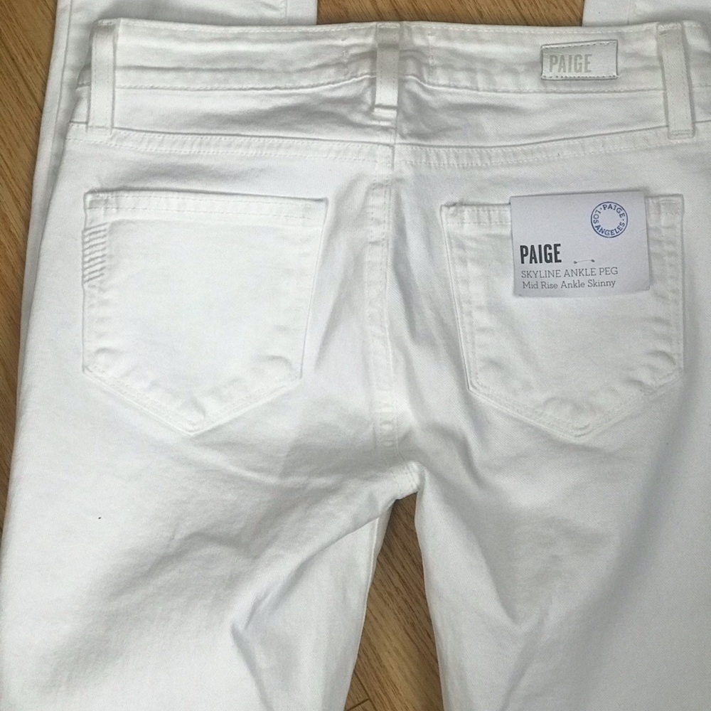 PAIGE SKYLINE ANKLE PEG JEANS NEW sz 25 WHITE